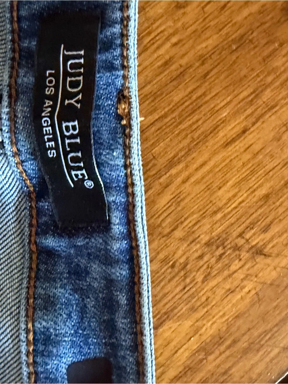 Judy Blue women’s size 7 (fits like a 10) Jeans with, cropped wide leg